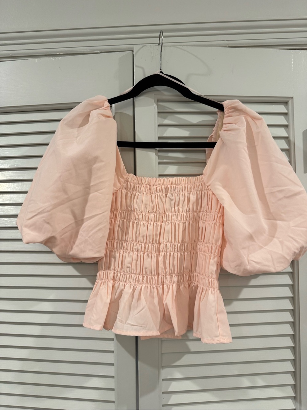 Francesca's Collections Blush Puff-Sleeve Smocked Peplum Top